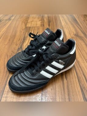 Adidas Mundial Team Black Leather Turf Soccer Shoes Sneakers - Mens 6